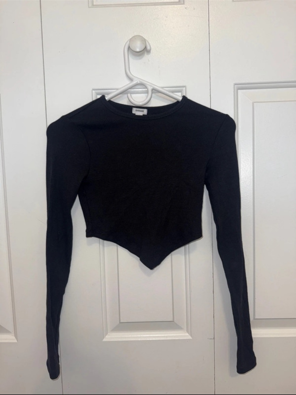 Garage Black Pointed-Hem Long Sleeve Crop Tee